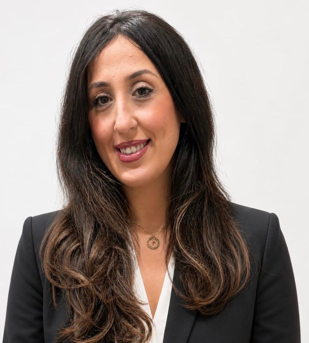 Georgina Awad, Accountant