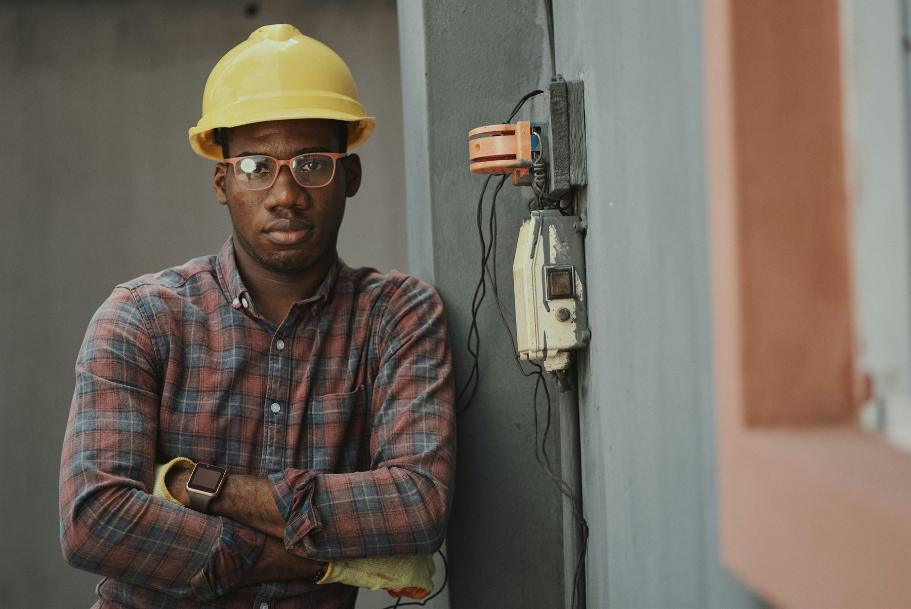Trade business reporting on a screen with a contractor standing nearby